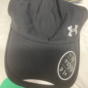 Black nwt Underarmour